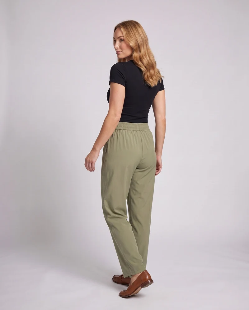 Frauen elegante und lässige Stoffhosen Nord Taschen