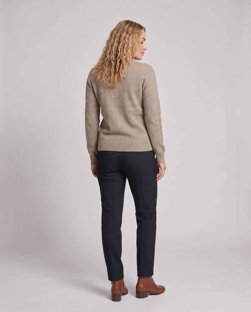 Damen Feinstrickpullover mit diamant-Ajourmuster und Rundhalsausschnitt Nord Taschen