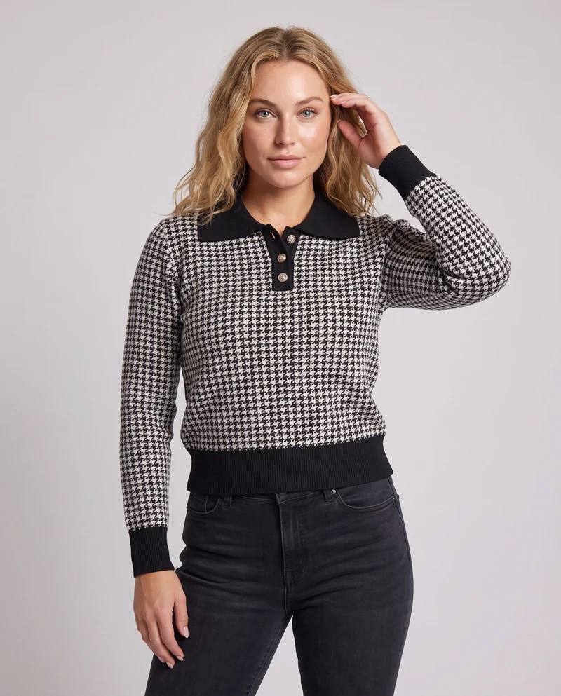 Damen Feinstrickpullover mit Hahnentritt‑Muster, Polokragen und dekorativer Knopfleiste Nord Taschen