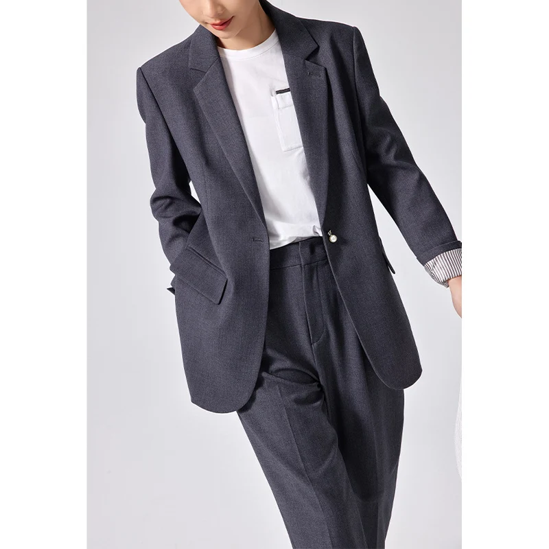 Damen Legeres Tailoring-Set mit Longline-Blazer und hochtaillierter Bundfaltenhose Nord Taschen