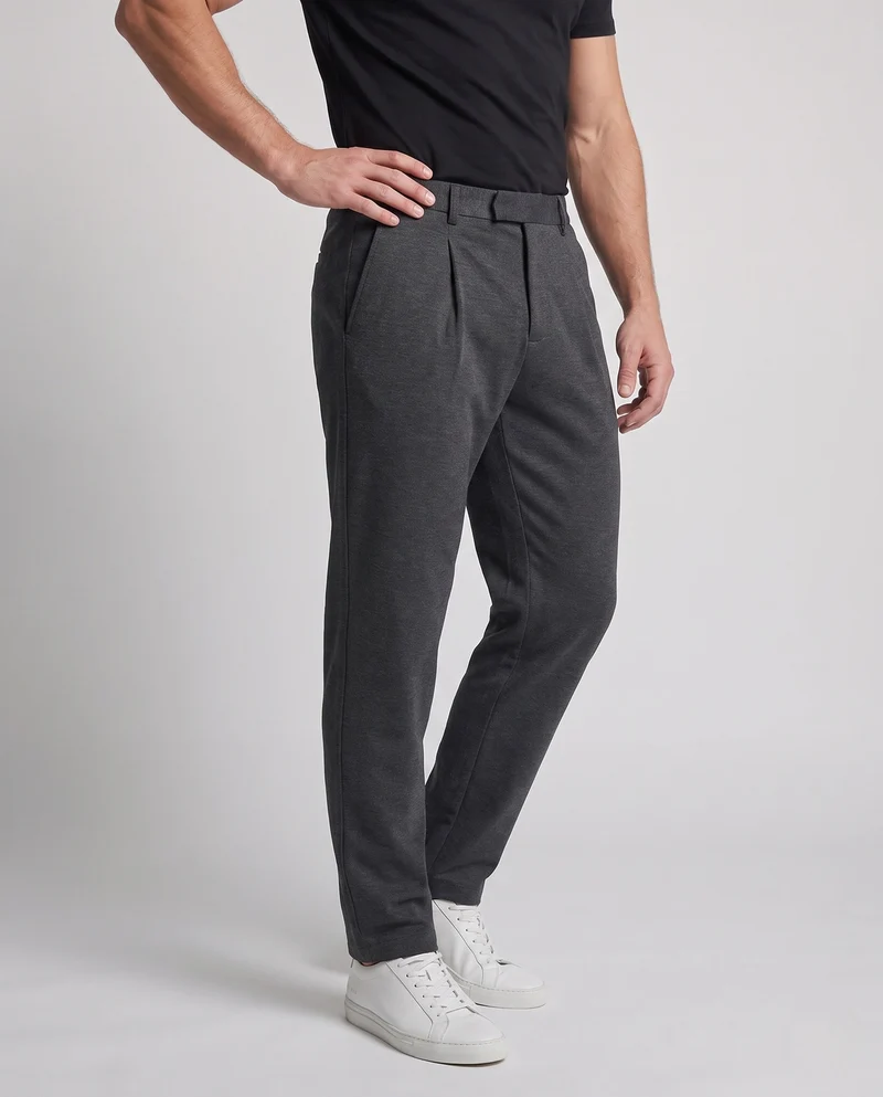 Herren Weite Stoffhose mit Bundfalten und dezenter Jersey-Struktur Nord Taschen