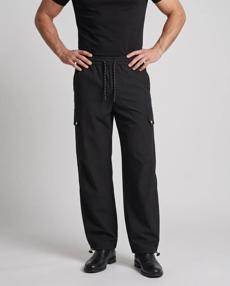 Herren Weite Tech-Cargo-Hose im Baggy-Schnitt mit Tunnelzug & Klappentaschen Nord Taschen