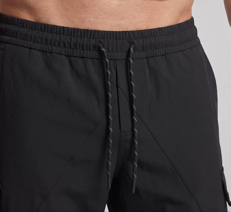 Herren Weite Tech-Cargo-Hose im Baggy-Schnitt mit Tunnelzug & Klappentaschen Nord Taschen