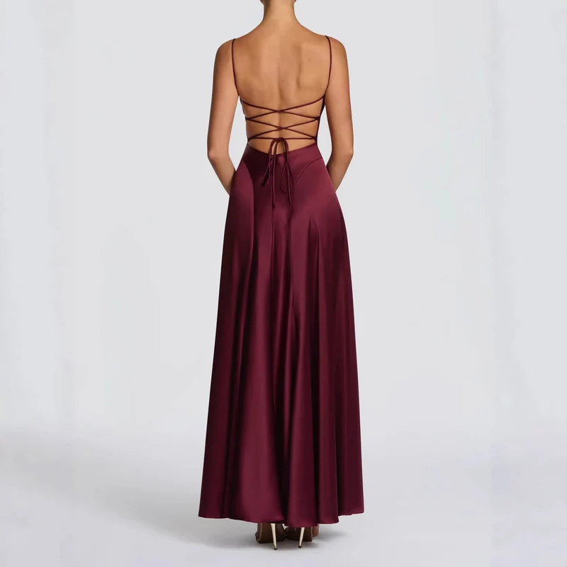 Damen Elegantes Maxi-Kleid mit fließendem Satin und verführerischem Spaghettiträger - Arvani