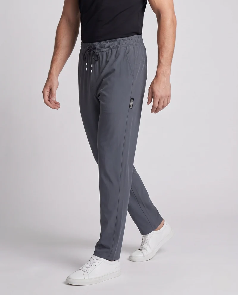 Herren Tapered-Jogginghose aus atmungsaktivem Funktionsstoff mit elastischem Bund und Kordelzug Nord Taschen
