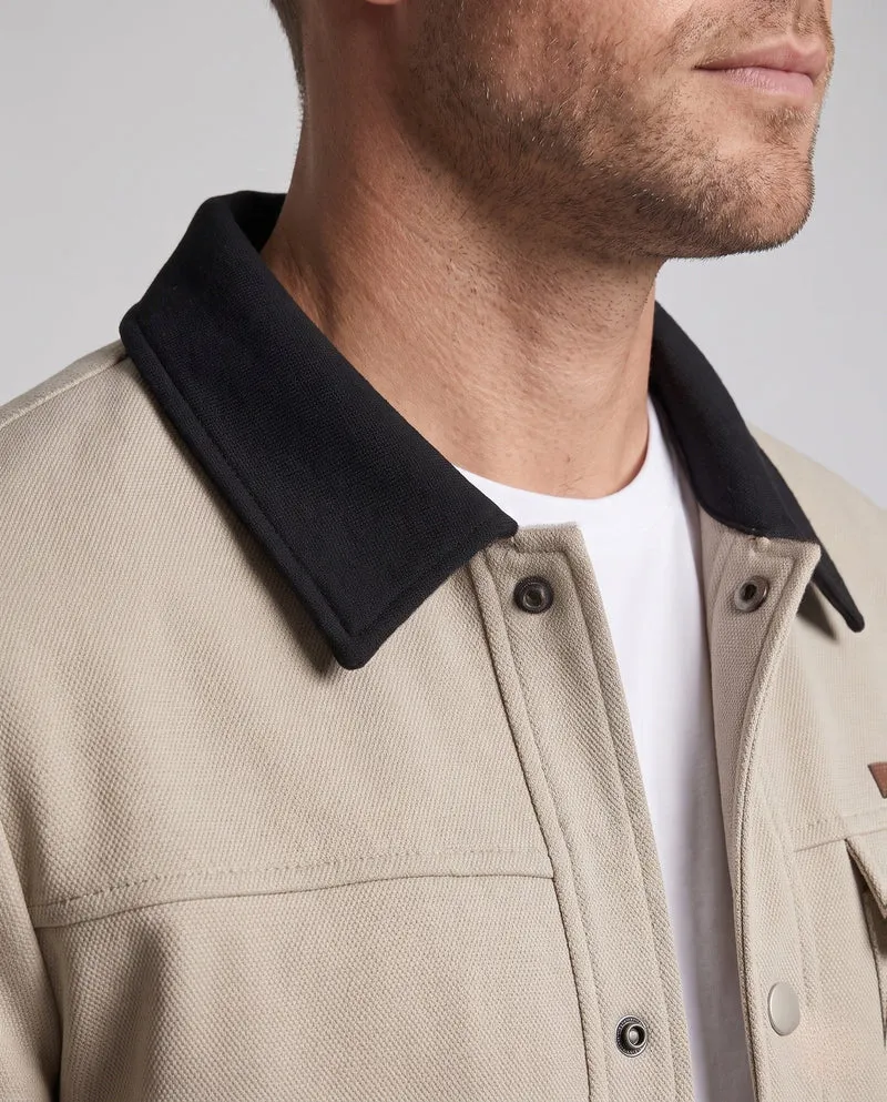 Herren Strukturierte Waffel-Übergangsjacke im Workerstil mit kontrastierendem Kragen, Druckknopffront & Utility‑Taschen Nord Taschen