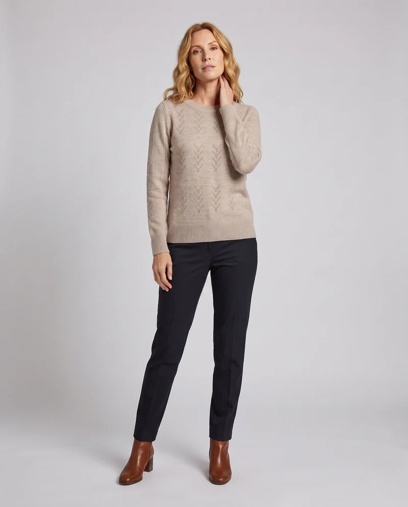 Damen Feinstrickpullover mit zartem Ajourmuster, Rundhals und legerer Passform Nord Taschen
