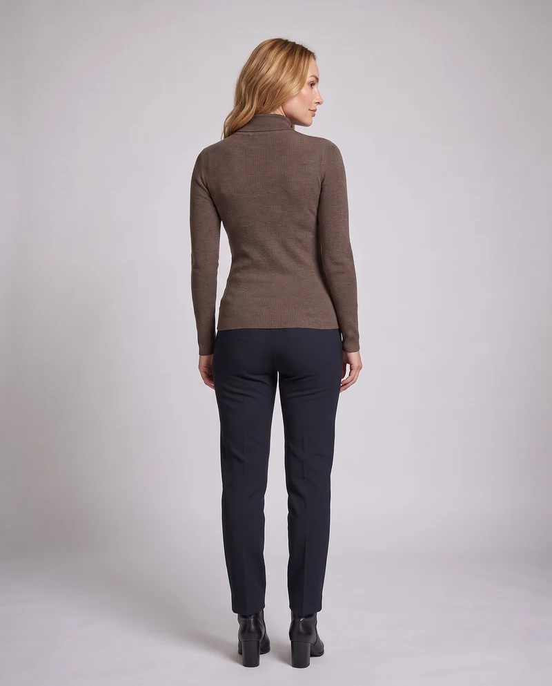 Damen Figurbetonter Feinstrick-Mockneck-Pullover mit feiner Rippenstruktur Nord Taschen