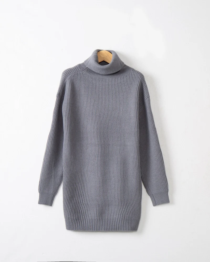 Damen Langer Rippstrick-Rollkragenpullover im Oversize-Schnitt Nord Taschen