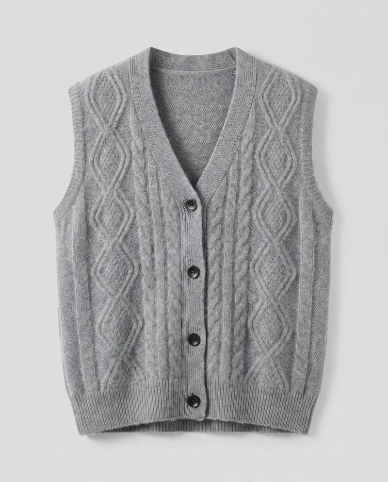 Damen Flauschige Strickweste mit V‑Ausschnitt, Zopfmuster und Knopfleiste Nord Taschen