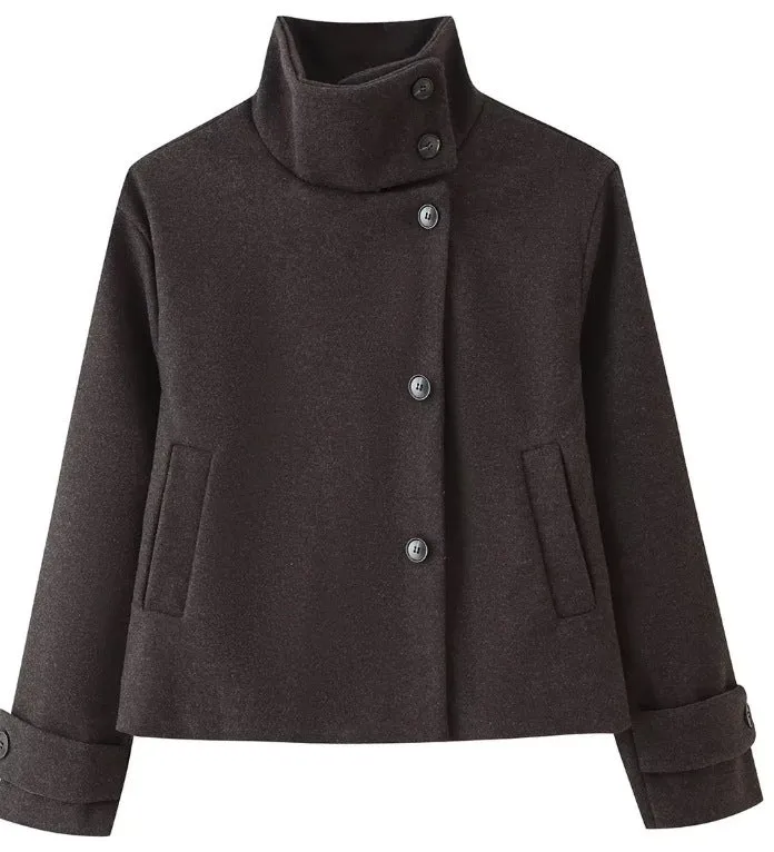 Damen Kurzjacke im Boxy‑Cut mit hohem Stehkragen und Hornknöpfen Nord Taschen
