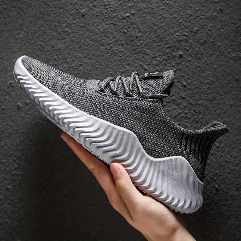 Leichte und Vielseitige Sportschuhe für Herren