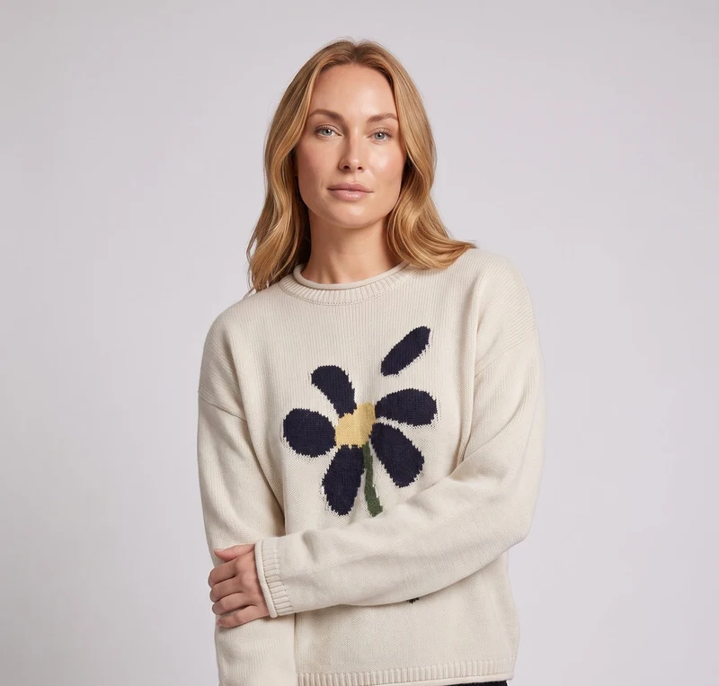 Damen Flauschiger Feinstrickpullover mit GänsNord Taschenlümchen‑Jacquard und kastiger Silhouette Nord Taschen