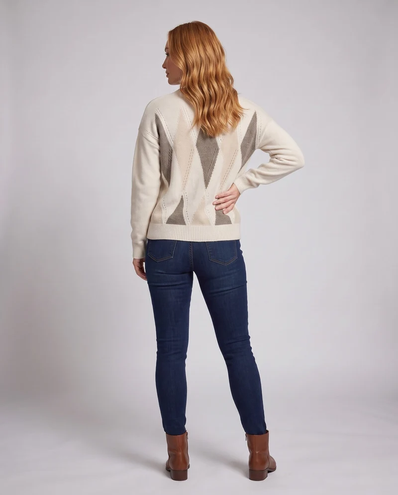Damen Flauschiger Intarsia‑Strickpullover mit wellenförmiger Strukturoptik und lässiger Oversize‑Passform Nord Taschen