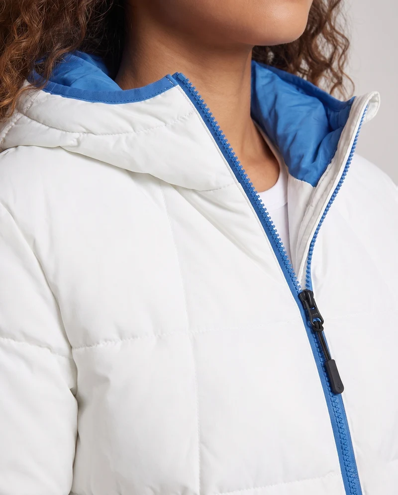 Damen Kurzgeschnittene Steppwinterjacke mit Kontrastkapuze und Reißverschlusstaschen Nord Taschen