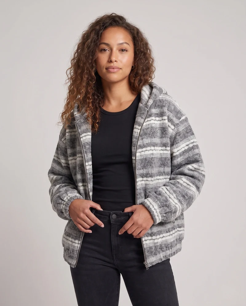 Damen Oversized Strick Hoodie Jacke mit Vollreißverschluss & elastischen Bündchen Nord Taschen