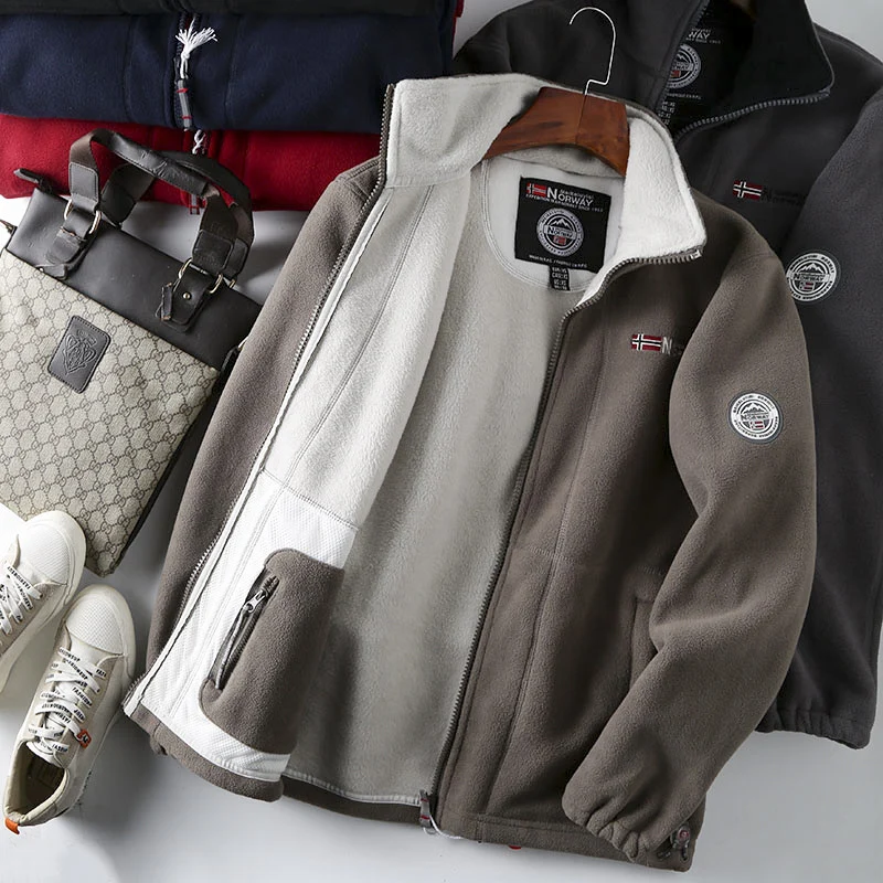 Herren Fleecejacke mit Stehkragen, durchgehendem Reißverschluss und Teddy-Innenfutter Nord Taschen