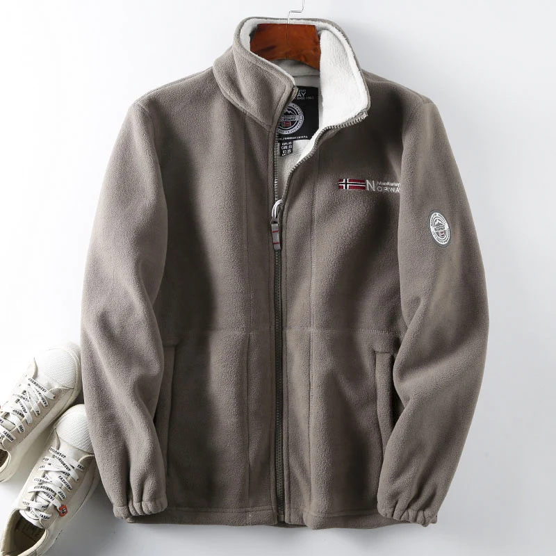 Herren Fleecejacke mit Stehkragen, durchgehendem Reißverschluss und Teddy-Innenfutter Nord Taschen
