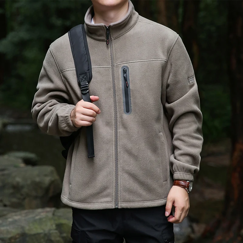 Herren Fleece-Outdoorjacke mit durchgehendem Reißverschluss, hohem Kragen und wasserabweisender Reißverschlusstasche Nord Taschen