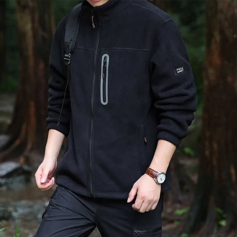 Herren Fleece-Outdoorjacke mit durchgehendem Reißverschluss, hohem Kragen und wasserabweisender Reißverschlusstasche Nord Taschen