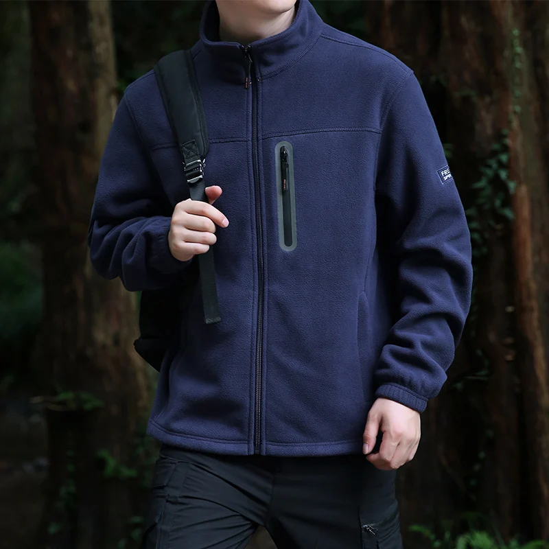 Herren Fleece-Outdoorjacke mit durchgehendem Reißverschluss, hohem Kragen und wasserabweisender Reißverschlusstasche Nord Taschen