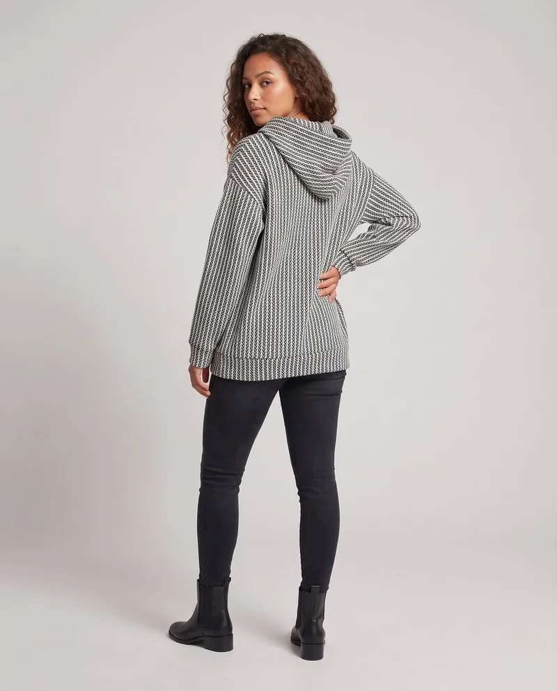 Frauen Oversized Strick Hoodie mit Känguru-Tasche und strukturellem Muster Nord Taschen