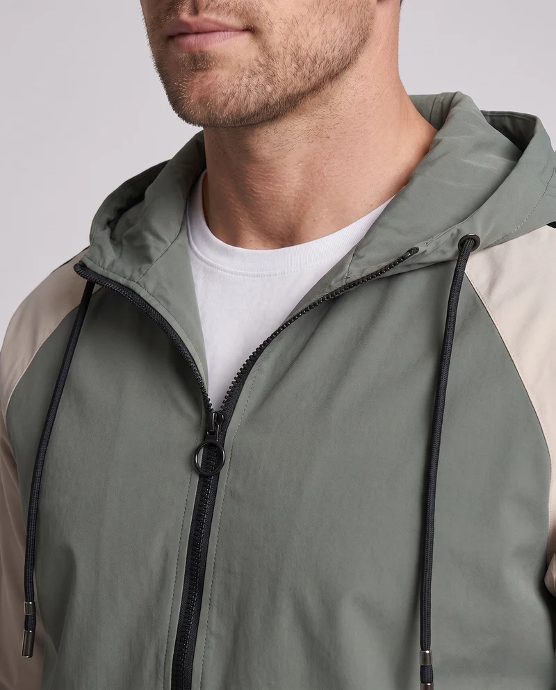 Herren Sportliche Kapuzenjacke mit Farbblockdesign Nord Taschen