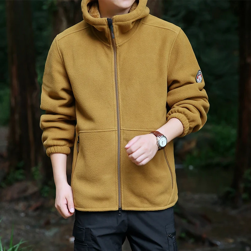 Herren Fleece-Kapuzenjacke für Outdoor mit Thermo-Futter, windabweisender Oberfläche und Reißverschlusstaschen Nord Taschen