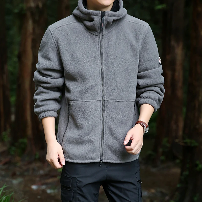 Herren Fleece-Kapuzenjacke für Outdoor mit Thermo-Futter, windabweisender Oberfläche und Reißverschlusstaschen Nord Taschen
