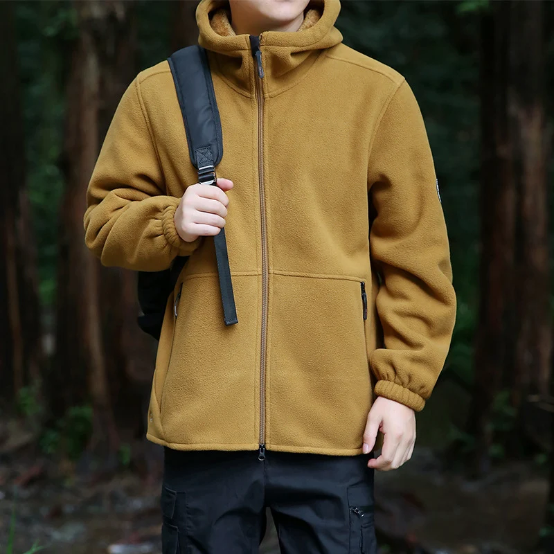 Herren Fleece-Kapuzenjacke für Outdoor mit Thermo-Futter, windabweisender Oberfläche und Reißverschlusstaschen Nord Taschen