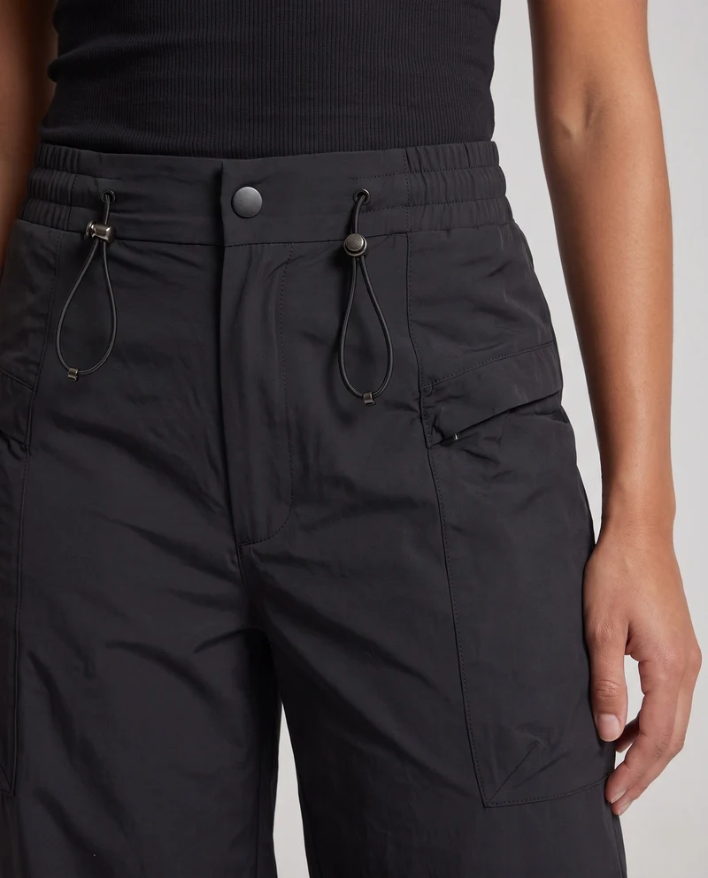 Damen Weite Cargo-Hose mit Kordelzugbund, Mehrere Taschen und Leichtgewichtigem Funktionsstoff Nord Taschen