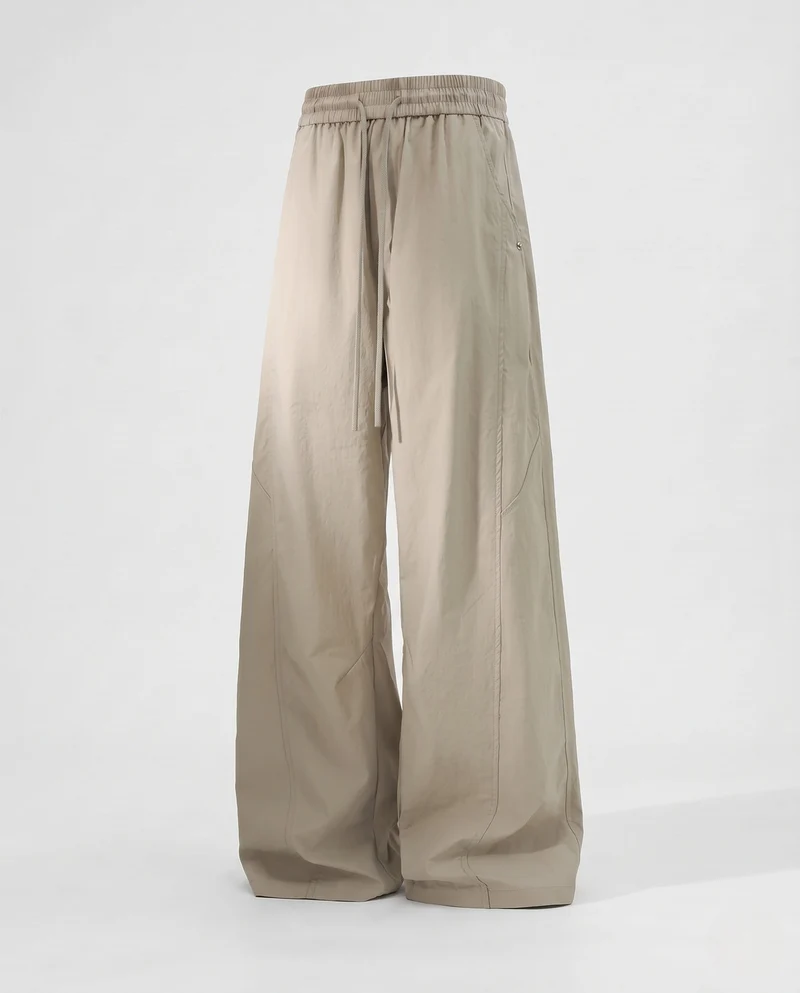 Damenweite Palazzo-Hosen im Tech-Look mit Kordelzug und entspannter Silhouette Nord Taschen