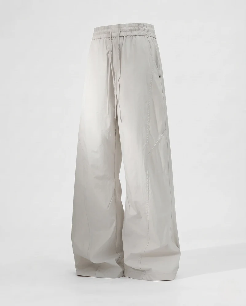 Damenweite Palazzo-Hosen im Tech-Look mit Kordelzug und entspannter Silhouette Nord Taschen