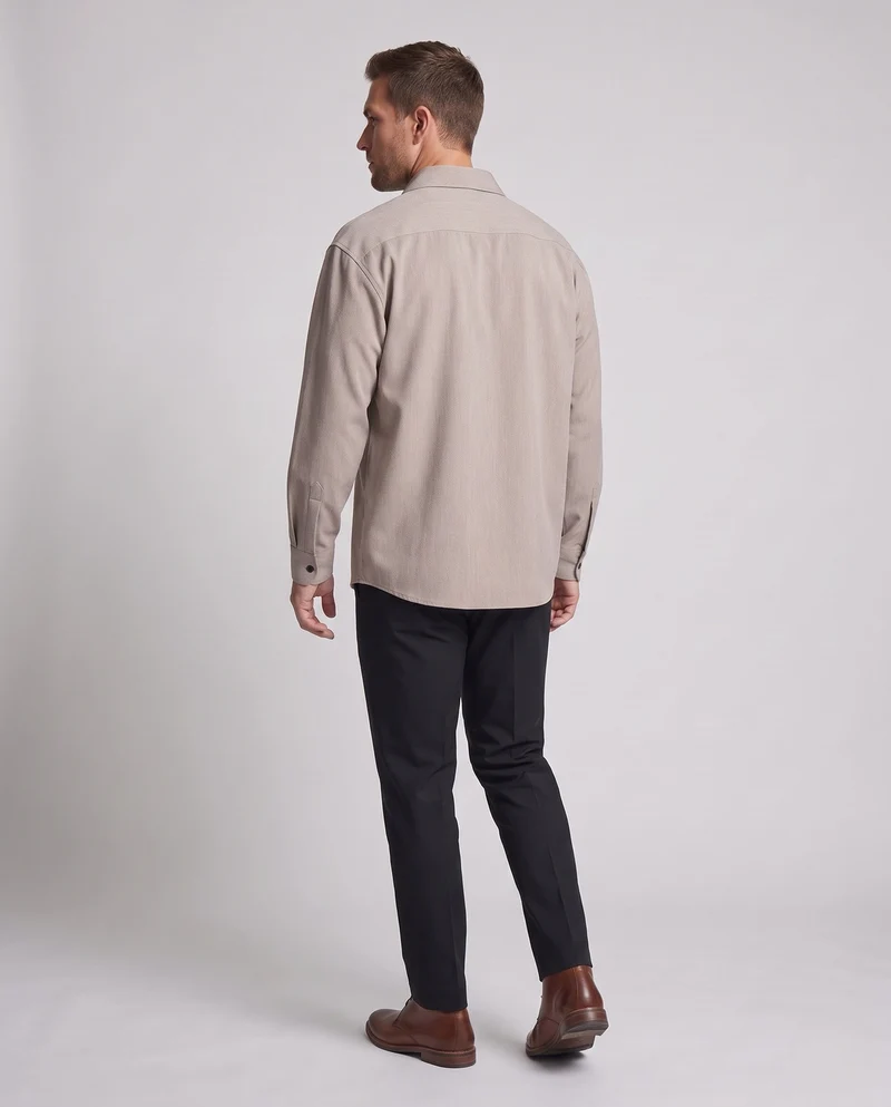 Herren Oversized-Shirt im Leinen-Look mit kastigem Schnitt, verdeckter Knopfleiste und langen Manschetten Nord Taschen