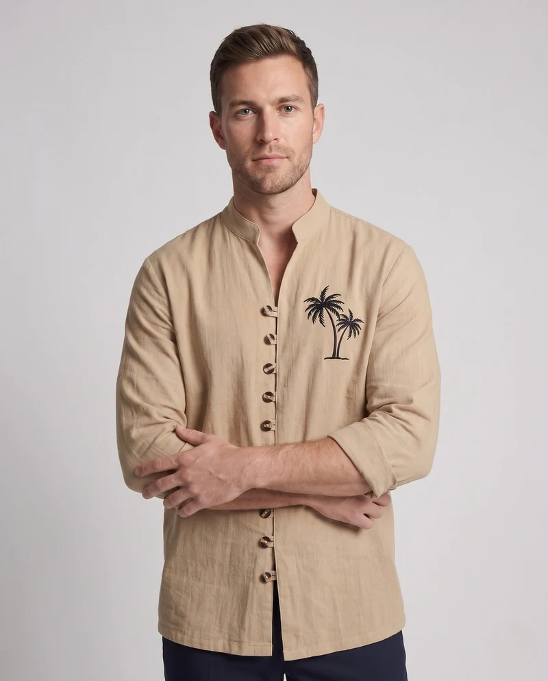 Herren Leinenlook Mandarin Hemd mit Holzknopfverschluss und Palmstickerei Nord Taschen