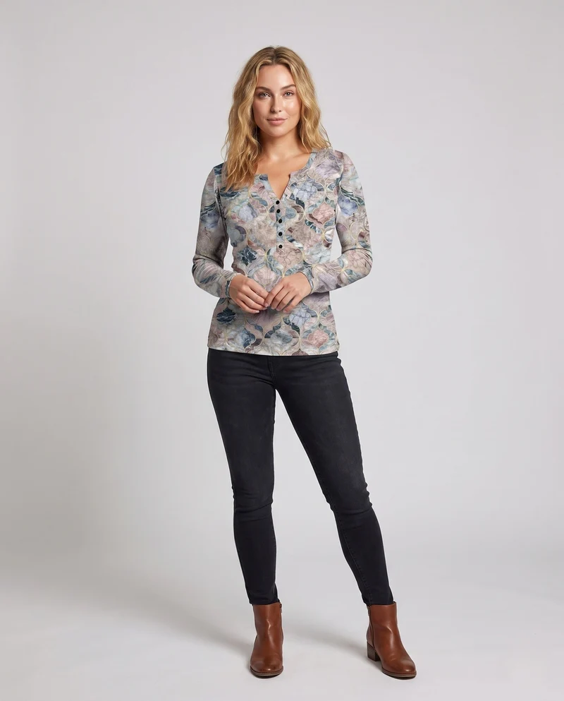Damen Freizeit V-Ausschnitt Tunika Bluse mit Abstract Marmorprint Nord Taschen