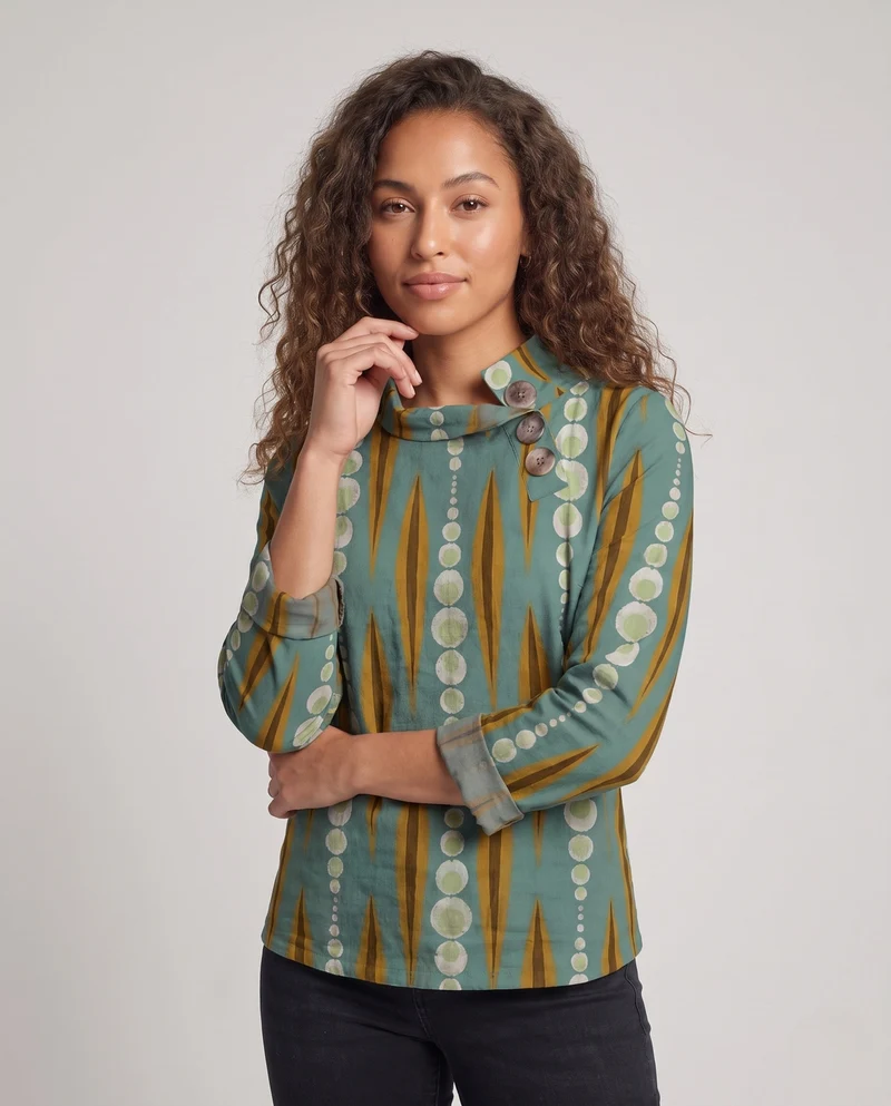 Damen Leichte Oversized Tunika mit Hohem Stehkragen und Asymmetrischem Knopfdetail Nord Taschen