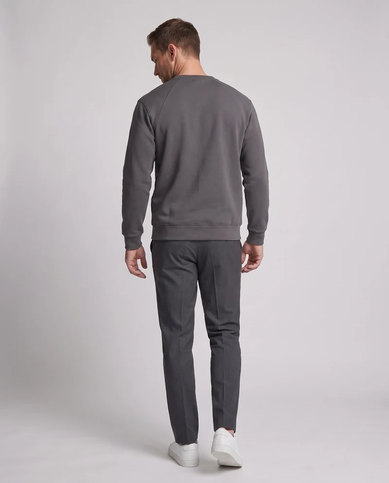 Herren oversized Raglan-Sweatshirt mit diagonaler Nahtdetail und geripptem Saum Nord Taschen
