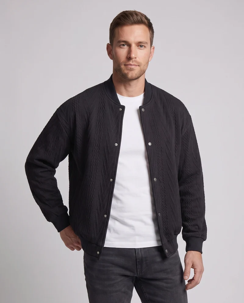 Herren Oversize Strukturierte Gestepptes Bomberjacke mit Kabelstrickmuster, Druckknopfverschluss und Rippbund Nord Taschen
