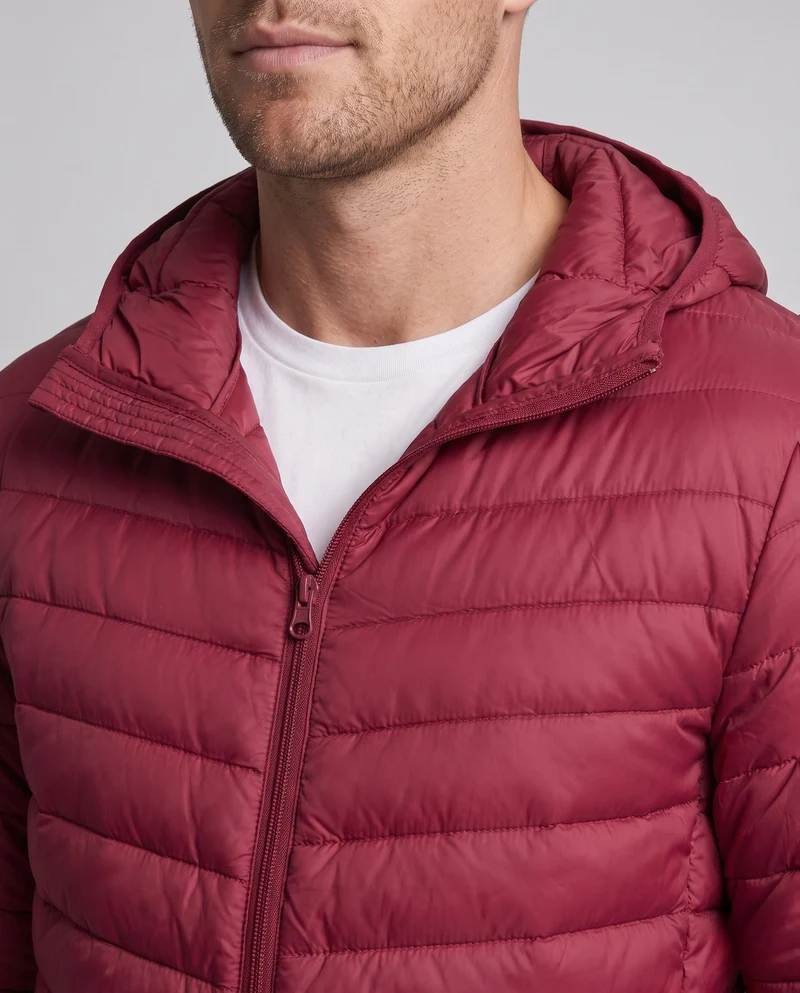 Herren Ultra-Leicht gesteppte Jacke mit Kapuze und Kompressionspackfunktion Nord Taschen
