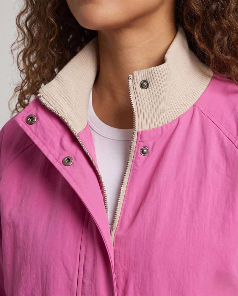 Damen Sportive Jacke Nord Taschen