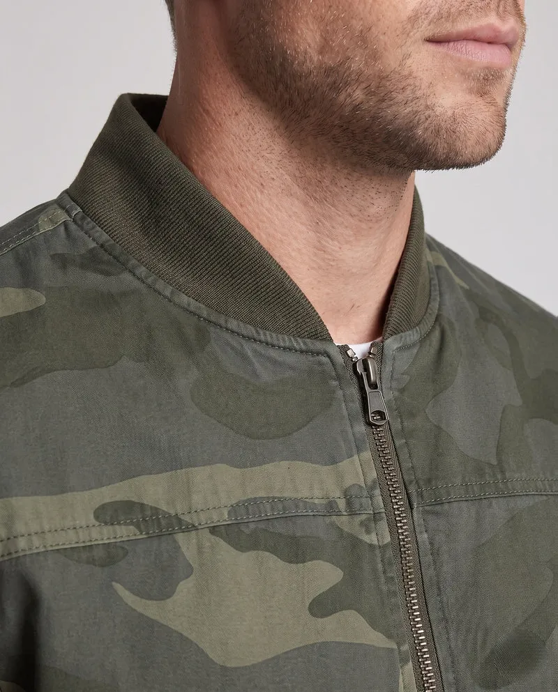 Herren Bomberjacke aus strapazierfähigem Twill mit Armtasche und geripptem Kragen Nord Taschen