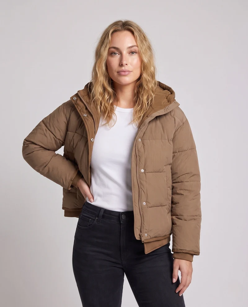 Damen Wattierte Kapuzenjacke mit stylischem Reißverschluss Nord Taschen