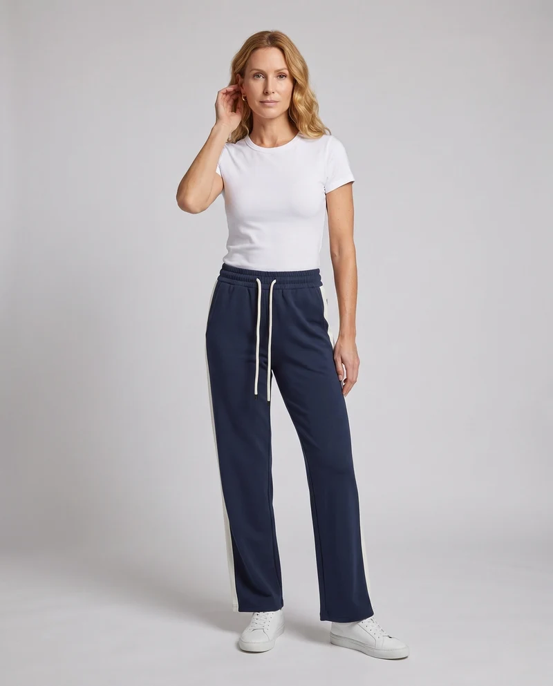 Damen Comfort Fleece Jogginghose mit seitlichem Kontraststreifen und elastischem Bund Nord Taschen