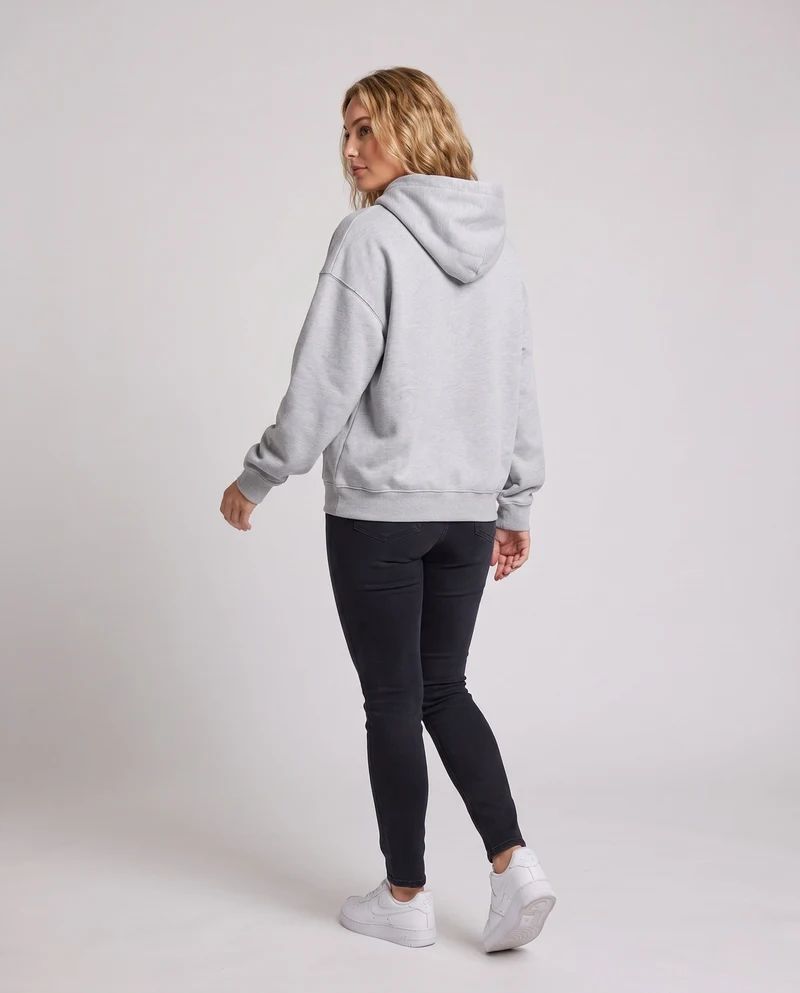 [Unisex] Oversize-Hoodie mit Kängurutasche und verlängertem Saum