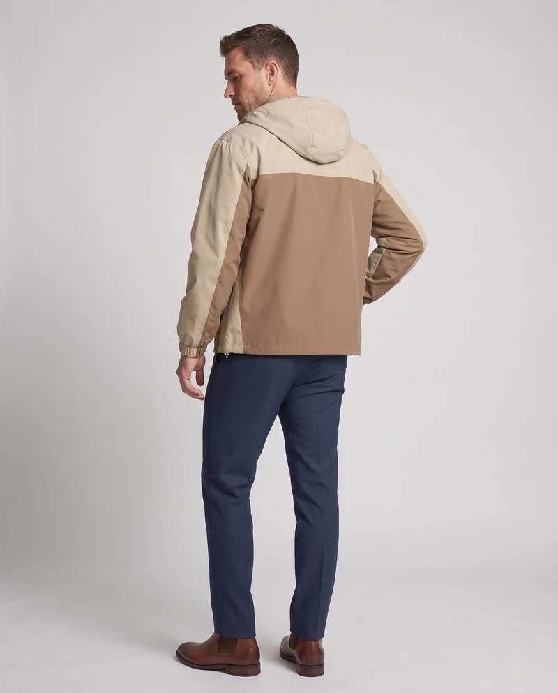 Herren Atmungsaktive Regenjacke mit Kapuze Nord Taschen