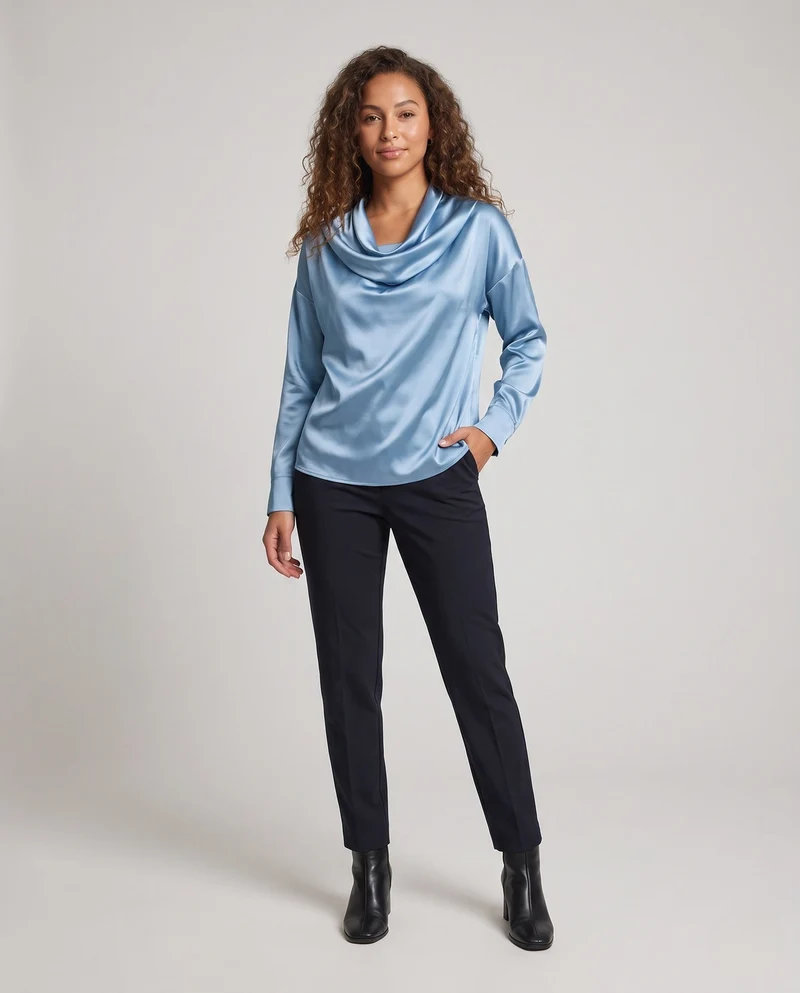 Damen Satin-Tunika mit drapiertem Wasserfallkragen und oversized Schnitt Nord Taschen