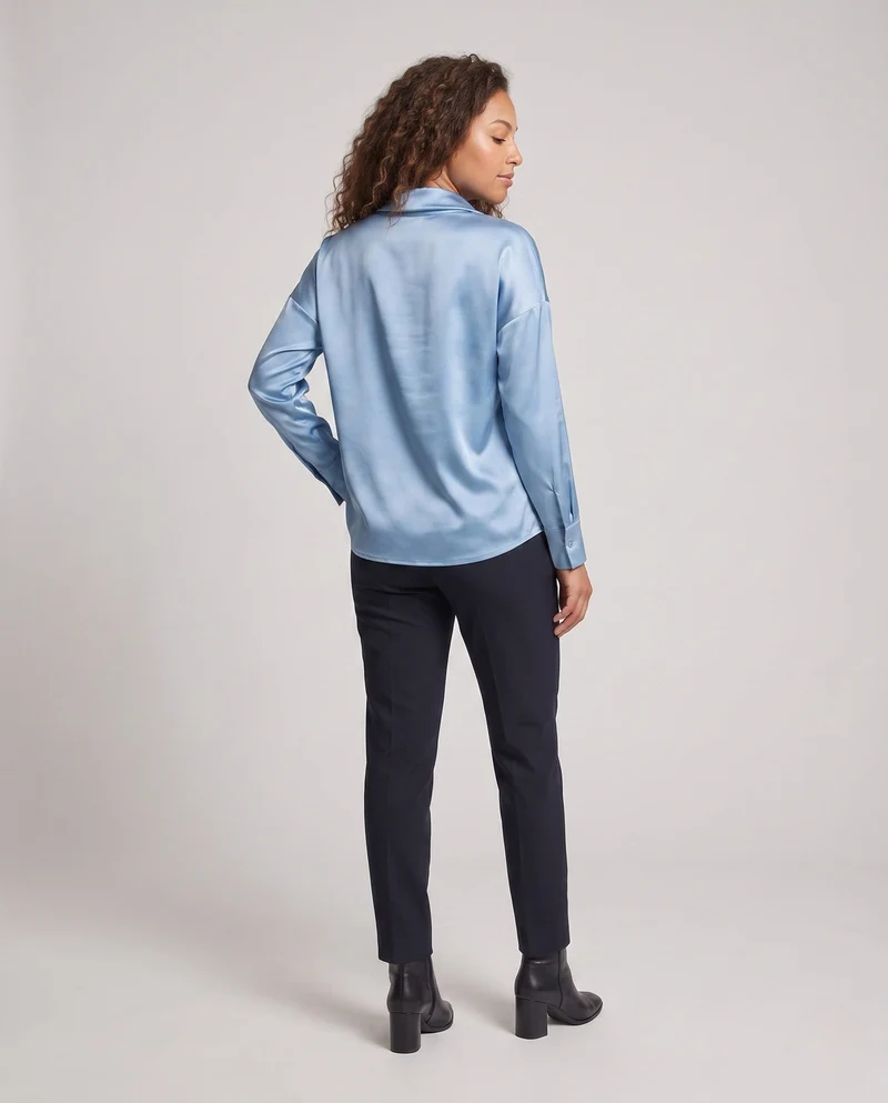 Damen Satin-Tunika mit drapiertem Wasserfallkragen und oversized Schnitt Nord Taschen