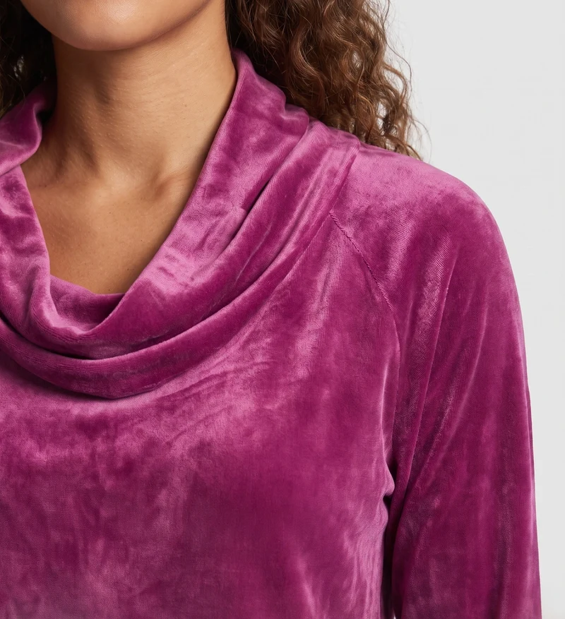 Damen Samt Langarm mit Wasserfallkragen und lockerem Oversized Schnitt Nord Taschen