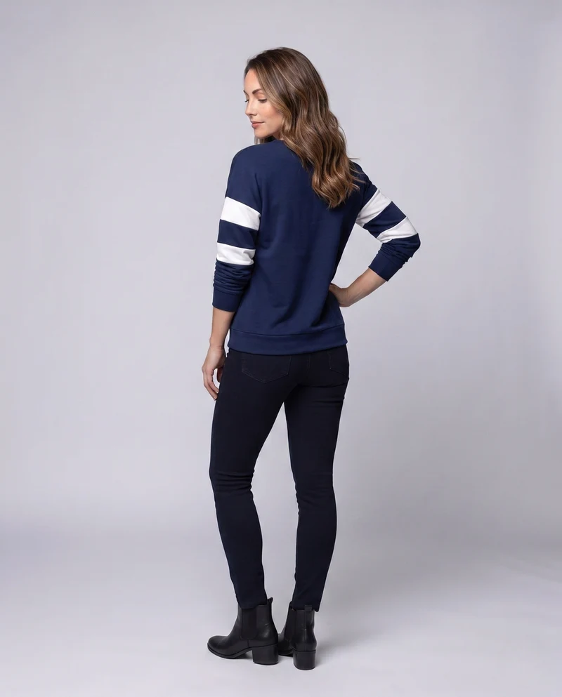 Damen Oversized Sweatshirt mit Strass-Libellen, Rundhalsausschnitt und Kontrastärmeln Nord Taschen